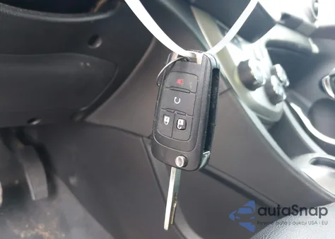 2013 Chevrolet Sonic Lt Auto из США, поврежденный, VIN 1G1JC6SH2D4237422